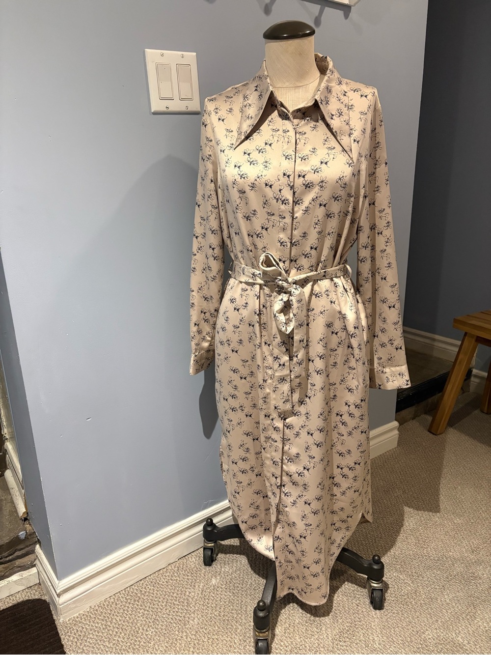 Frank and Oak Women’s Silky Cream Floral Shirt Dress with Waist Tie